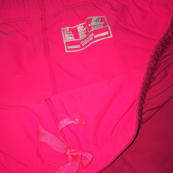 New Balance Duo Layer Running Shorts - Picture 2 of 2